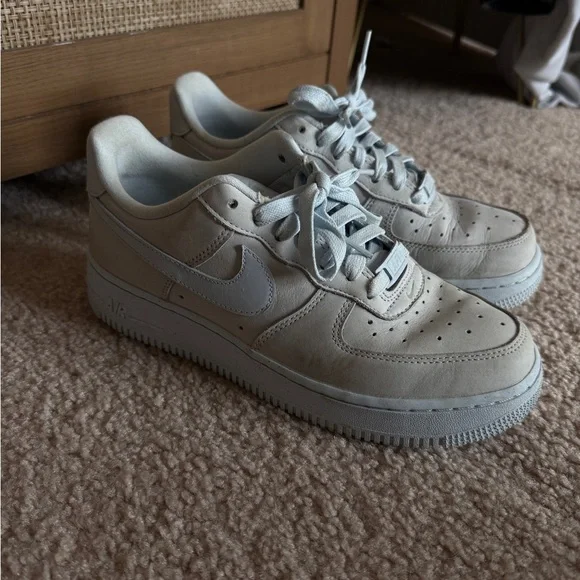 Nike Women’s Air Force 1 Low “Blue Tint” - Picture 3 of 8